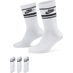 DX5089-103 - Nike Sportswear Everyday Essential Crew Socks (3 Pairs) - White/Black/Black
