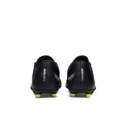 DJ5958-001 - Crampons de foot Nike Mercurial Vapor 15 Club FG/MG enfant (32-38..5) - Black/Dark Smoke Grey-Summit White-Volt