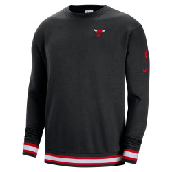 DN9098-010 - Men's Nike Chicago Bulls Courtside Sweatshirt - Black