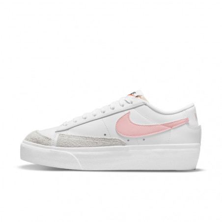 Nike Blazer Low Platform women's trainers - White/Pink - DJ0292-103
