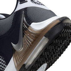 DM1123-100 - Chaussures de basketball Nike LeBron Witness 7 - White/Metallic Silverer-Black