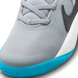 Chaussures patits enfants Nike Team Hustle D 10 - Blanc/Noir-Loup Gris-Bleu Eclair - CW6736-104