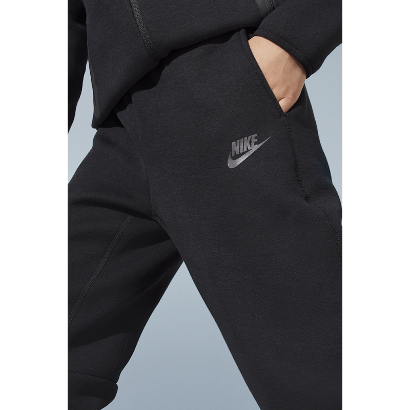 Nike Sportswear Tech Fleece Older Boys' Pants - Black/Black/Black
