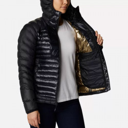 Columbia Labyrinth Loop™ Hooded Down Jacket for Women - Black - 1955323-010