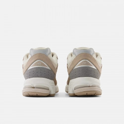 New Balance 2002R Men's Shoes - Driftwood/Sandstone/Moonbeam - M2002RSI