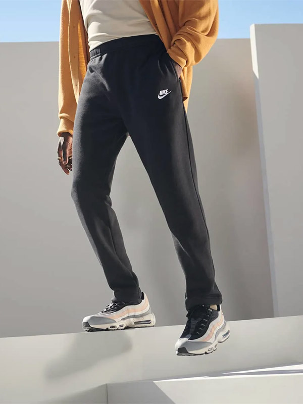 Nike Sportswear Club Fleece Collection