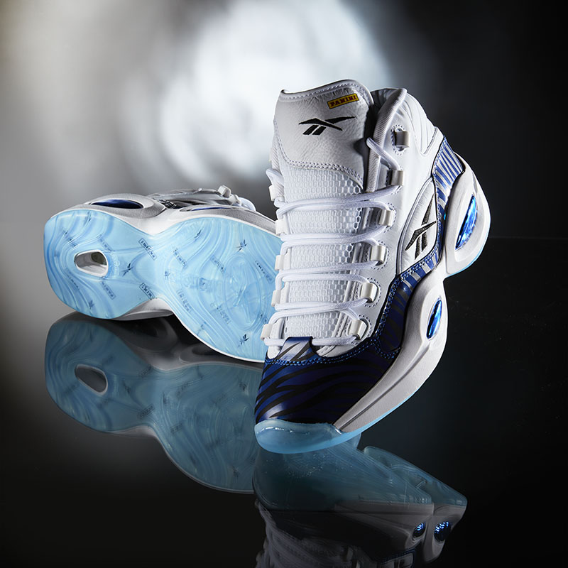 Chaussures de basketball pour homme Reebok x Panini Question Mid - Blanc/Cobalt/Noir - HQ1097