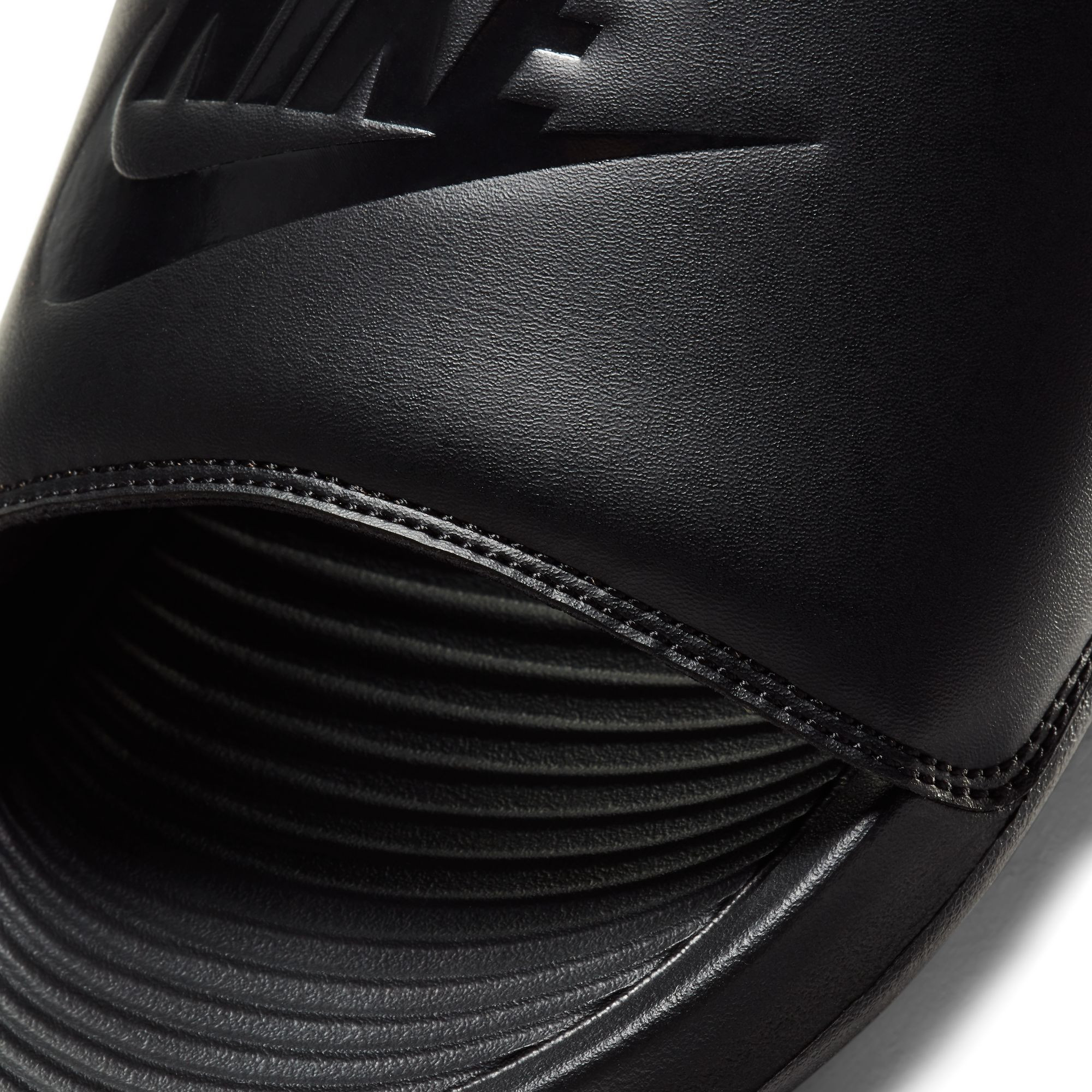Claquettes pour homme Nike Victori One - Noir/Noir-Noir - CN9675-003